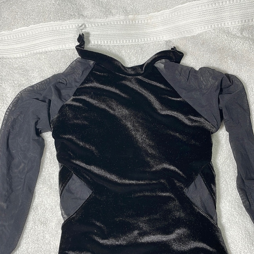 honeycut black velvet leotard
